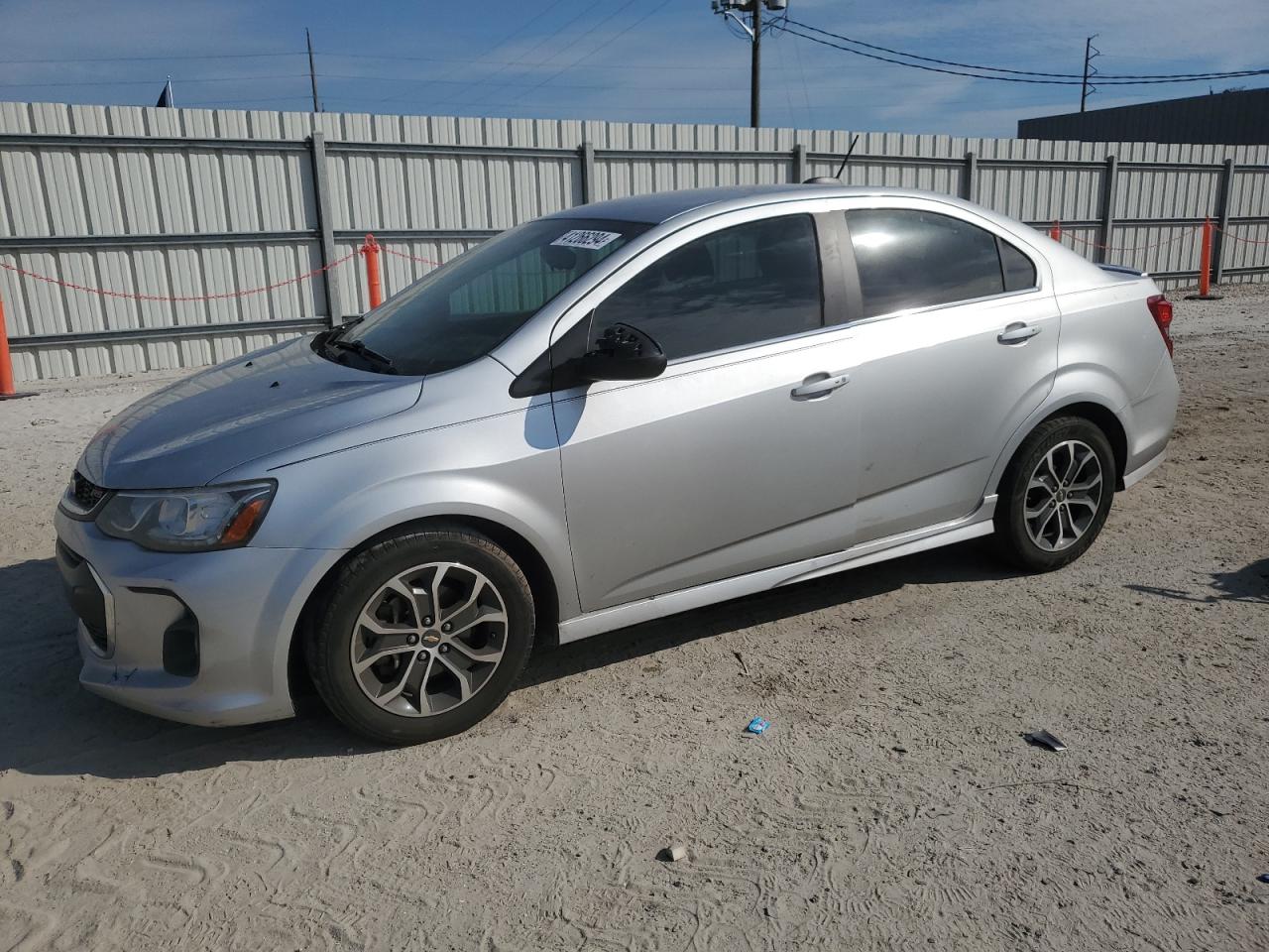 1G1JD5SH2H4139195 2017 Chevrolet Sonic Lt