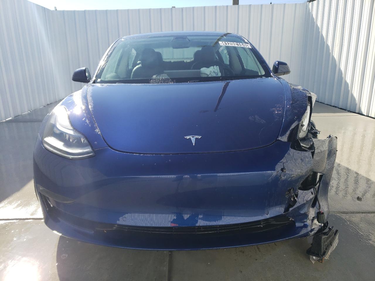 5YJ3E1EA9NF370829 2022 Tesla Model 3