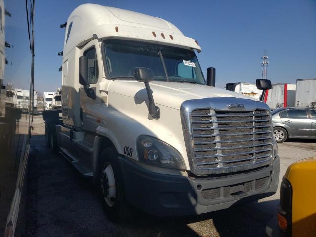 Lot #2371209369 2015 FREIGHTLINER CASCADIA 1 salvage car