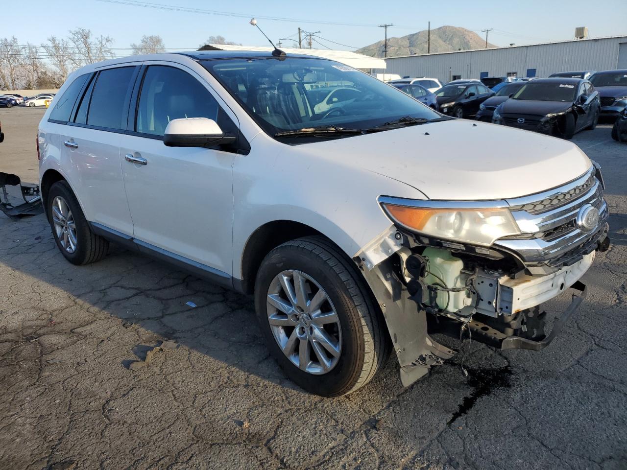 2fmdk3jc6bbb21523 2FMDK3JC6BBB21523 2011 Ford Edge Sel