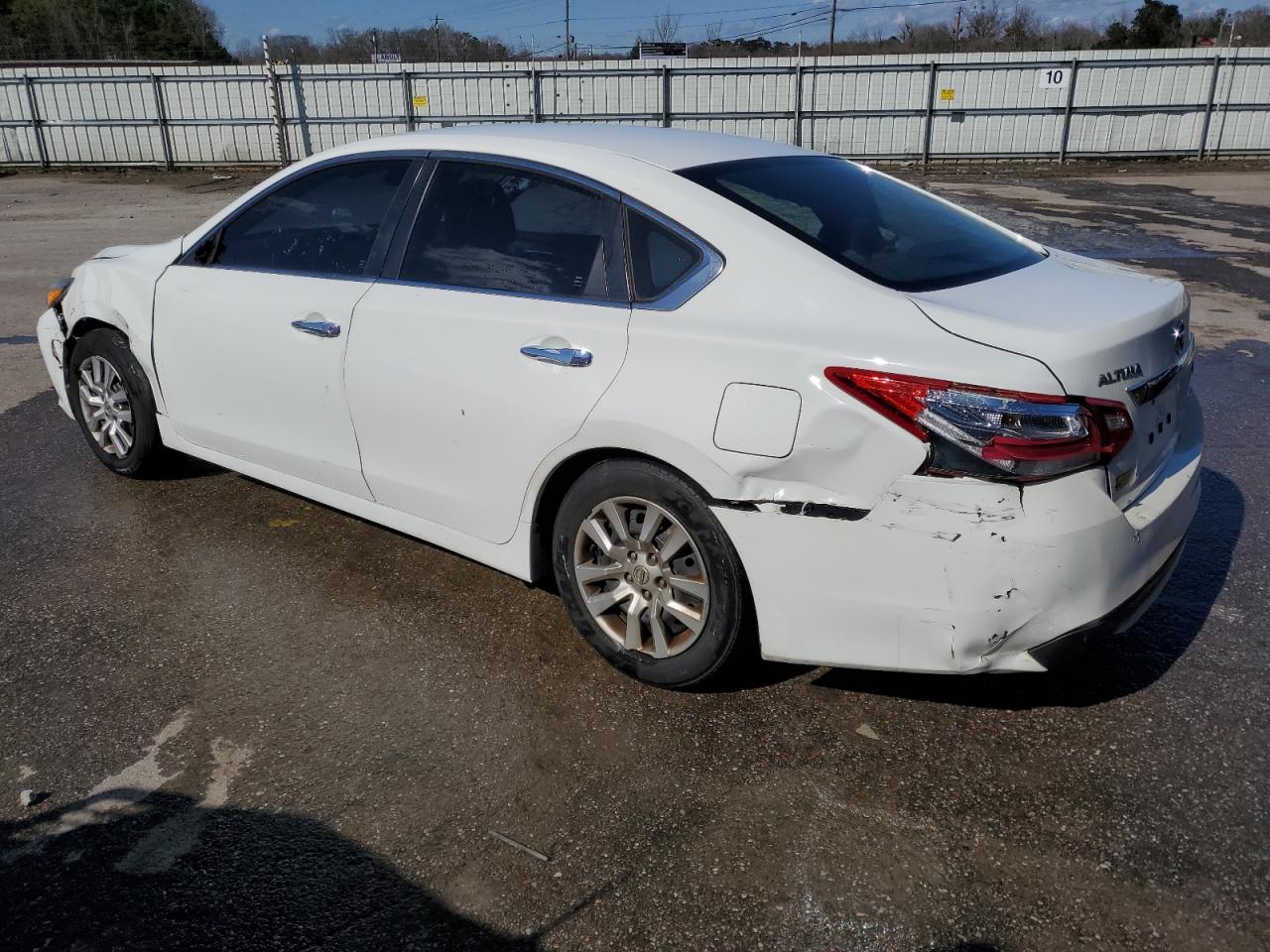 1N4AL3AP4GN356687 2016 Nissan Altima 2.5