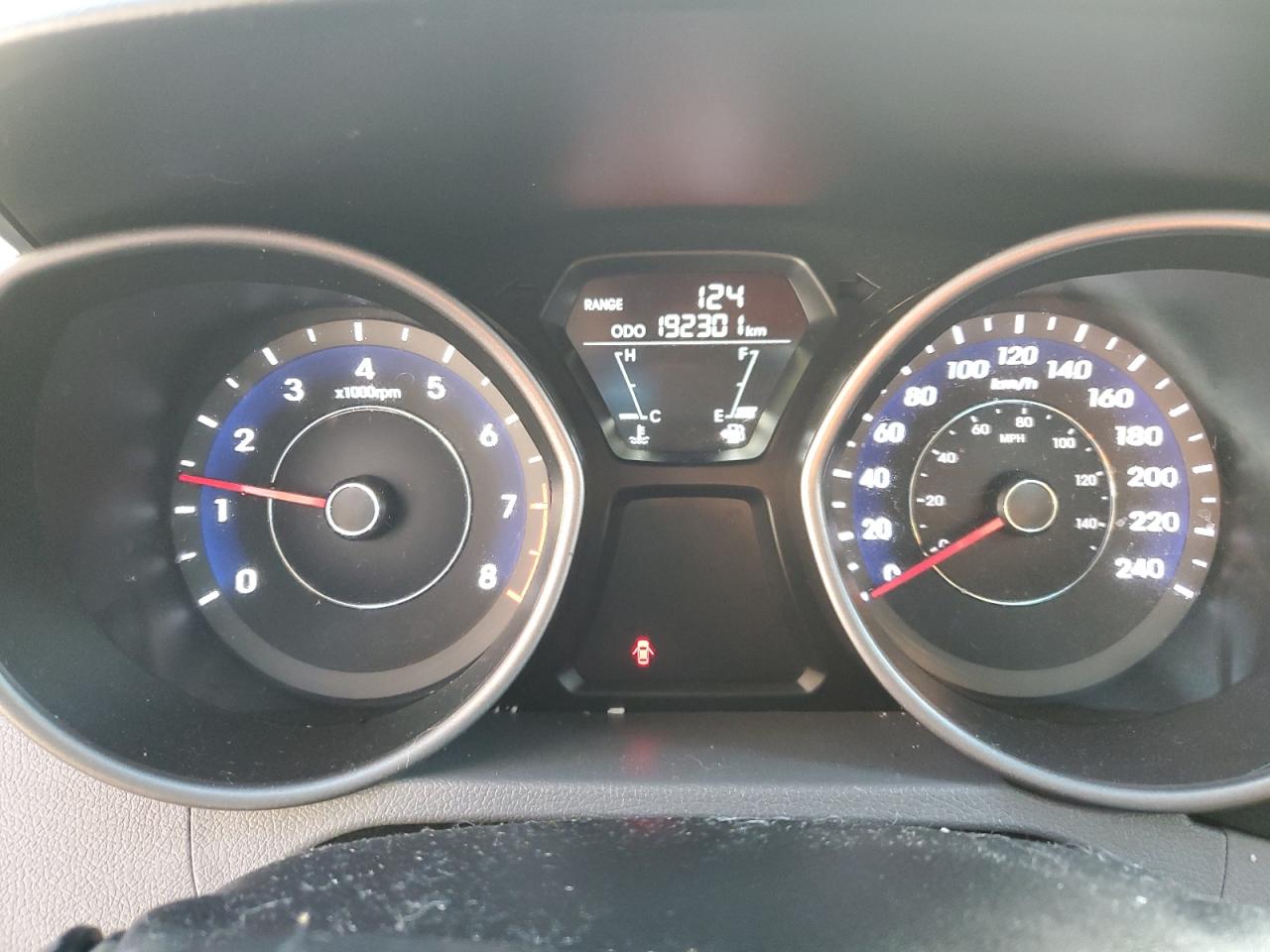 5NPDH4AE2DH228926 2013 Hyundai Elantra Gls