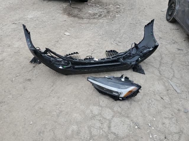 2022 VOLVO XC60 B5 IN - YV4L12RK5N1904452