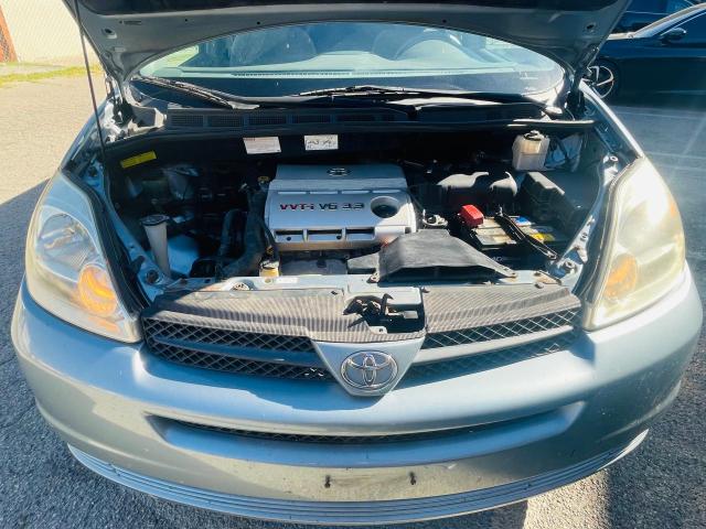 2005 Toyota Sienna - Image 7