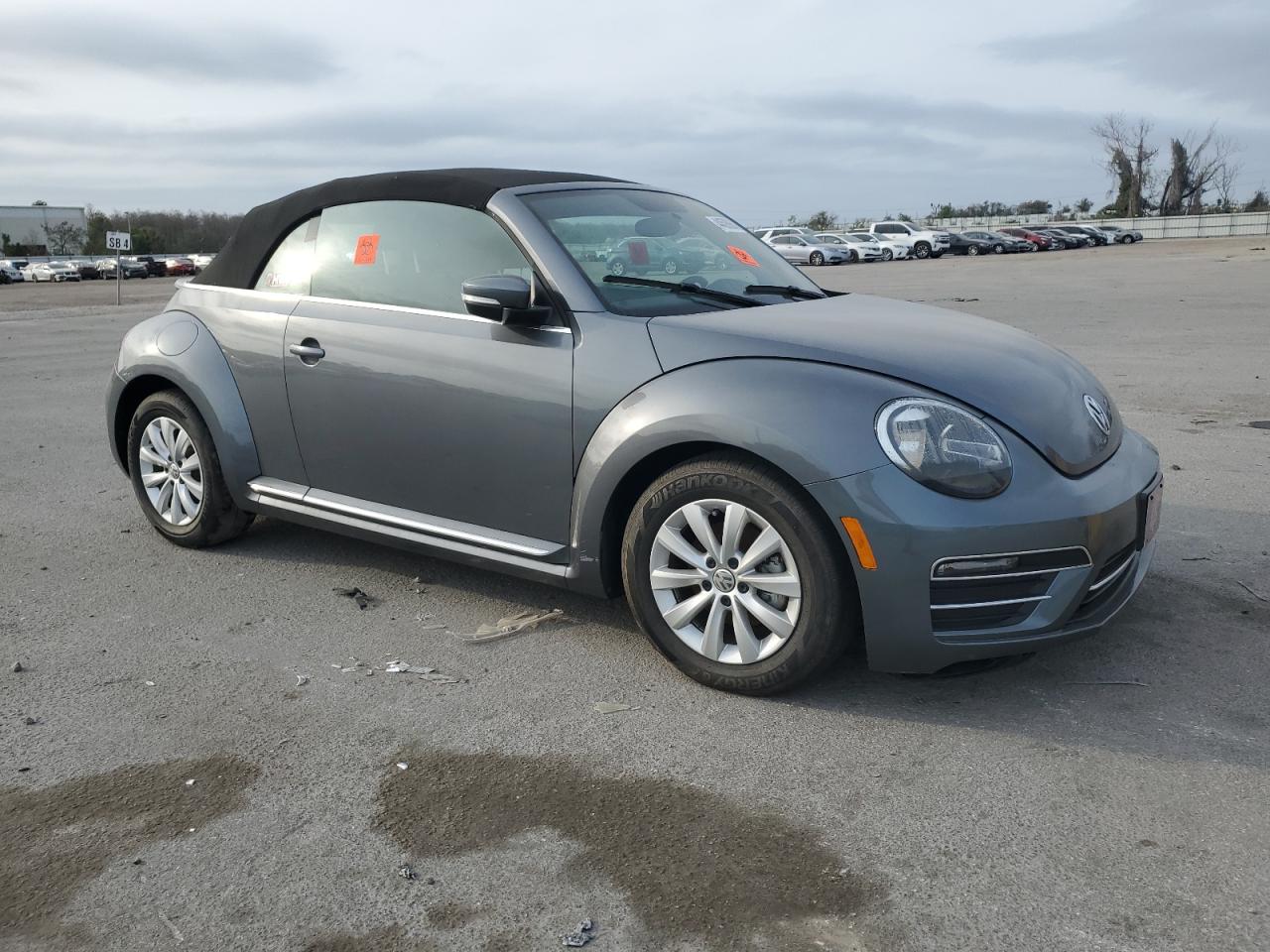 3VW5DAAT3KM505360 2019 Volkswagen Beetle S