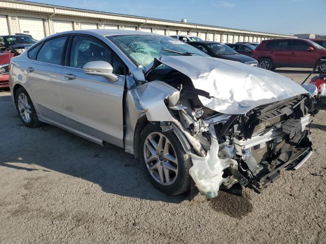 VIN 3FA6P0H74GR210270 2016 Ford Fusion, SE no.4