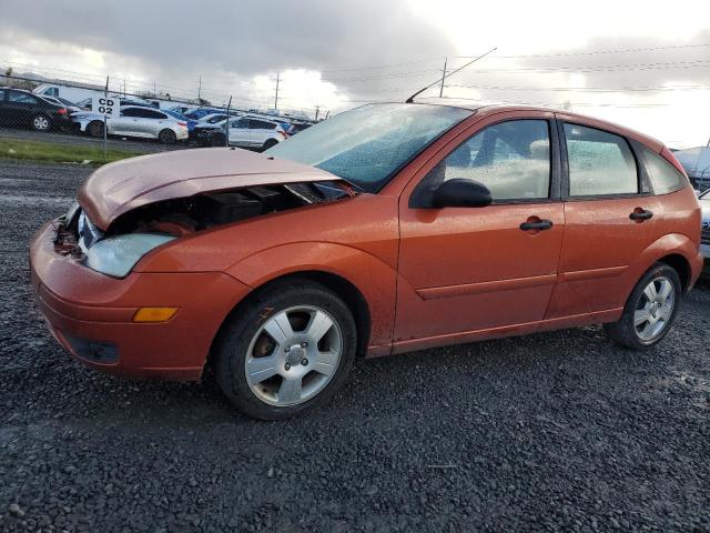 Lot #2368670679 2005 FORD FOCUS ZX5 salvage car