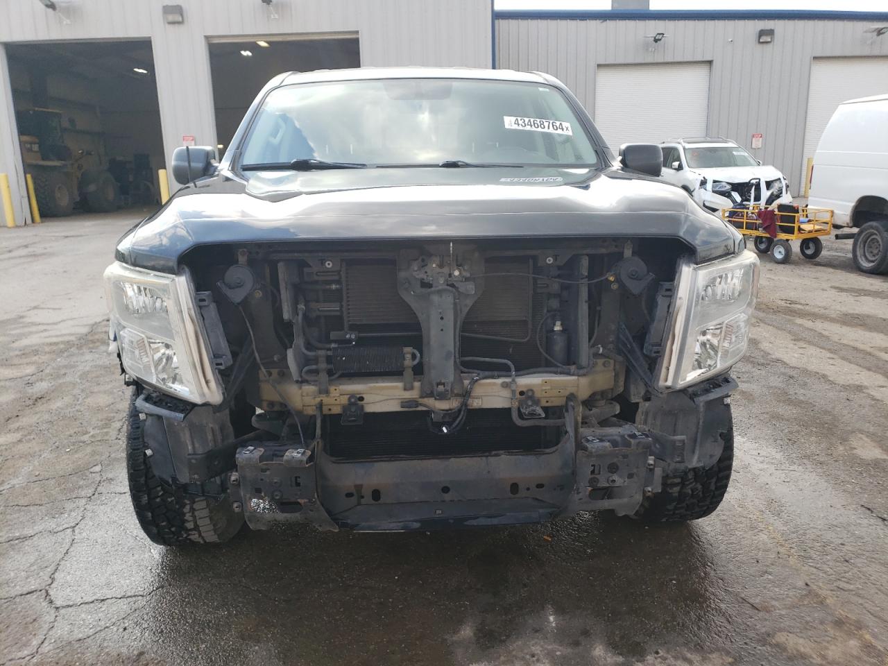 1N6AA1EJ7HN549053 2017 Nissan Titan S