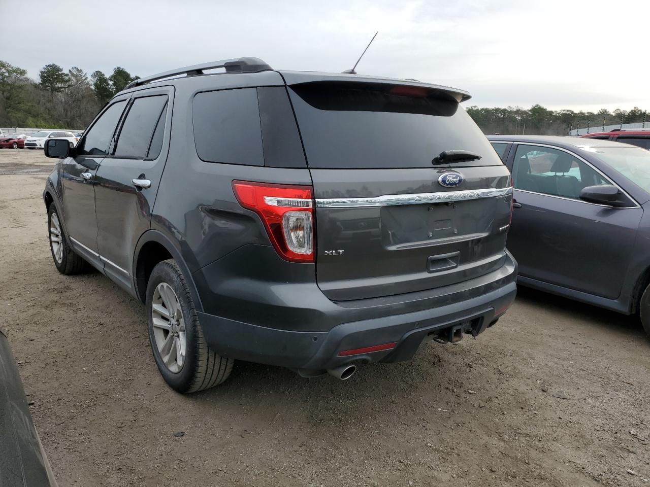 2015 Ford Explorer Xlt vin: 1FM5K7D84FGA25021