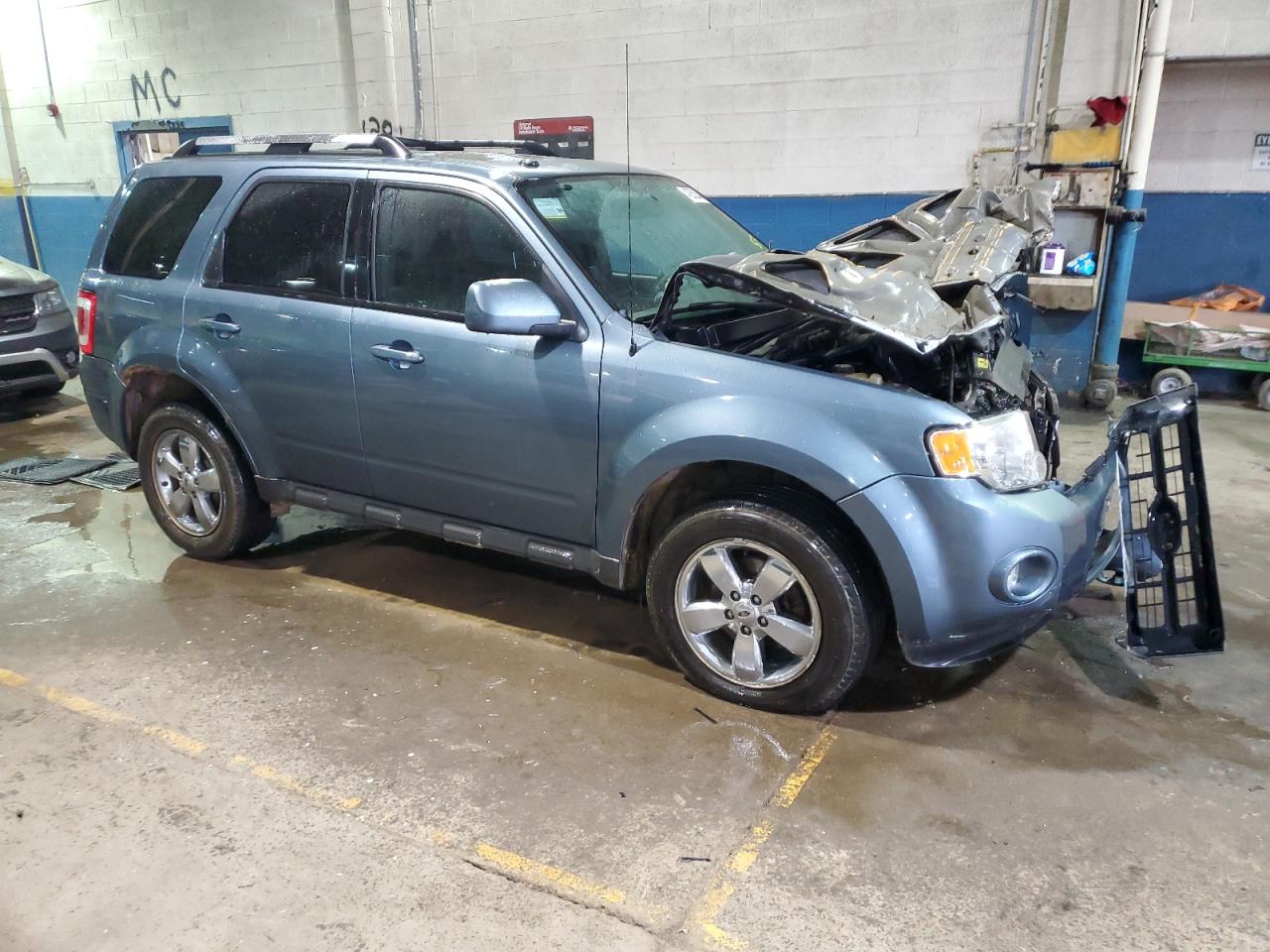 1FMCU0EG2BKA32491 2011 Ford Escape Limited