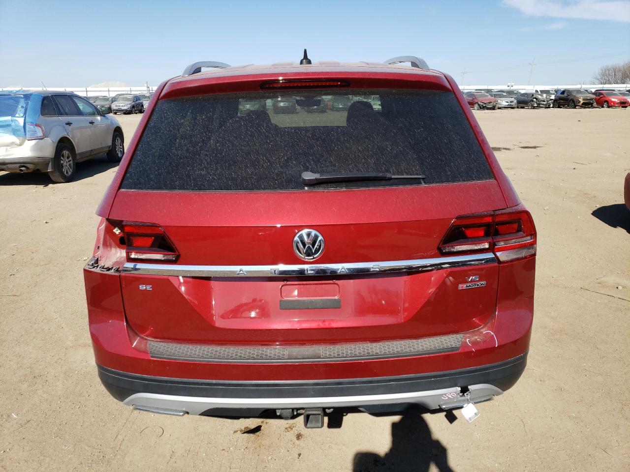 2019 Volkswagen Atlas Se vin: 1V2UR2CA6KC568776