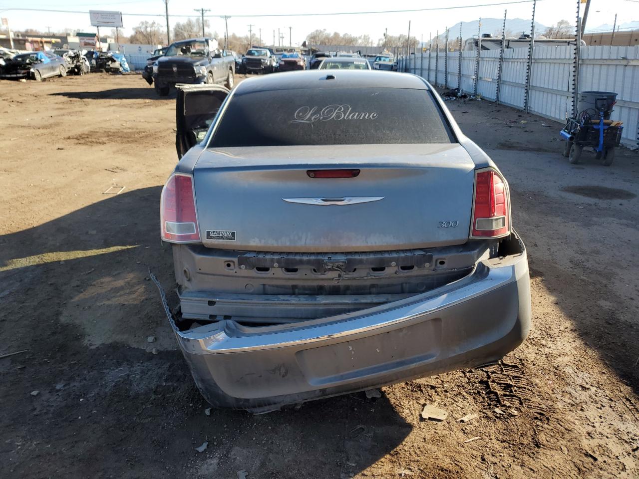 2C3CA5CGXBH585284 2011 Chrysler 300 Limited