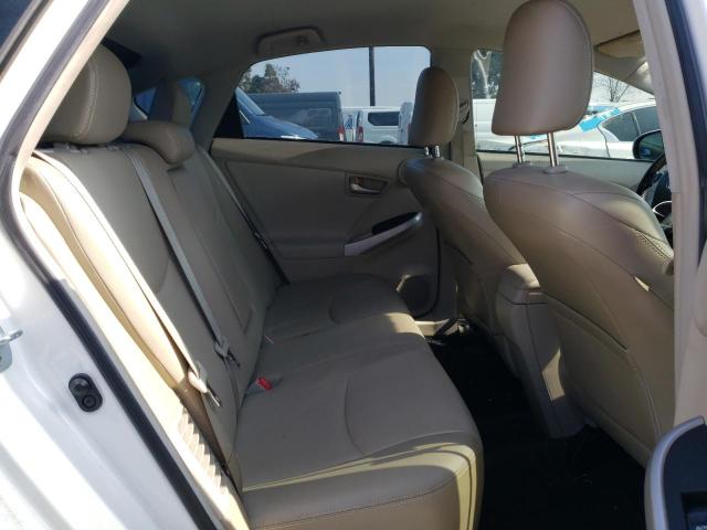 2013 Toyota Prius - Image 10