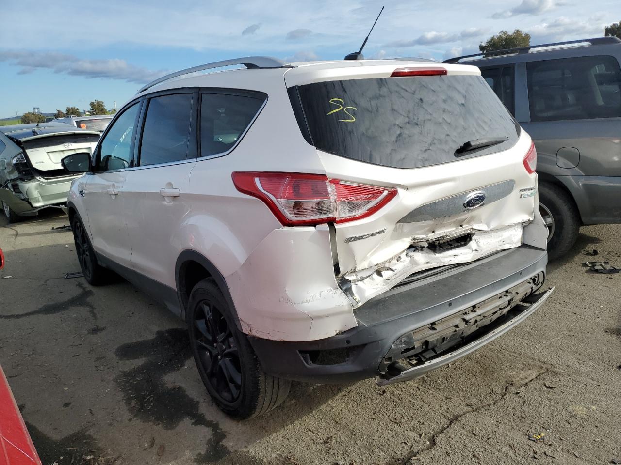 2014 Ford Escape Titanium vin: 1FMCU0JX1EUB72840