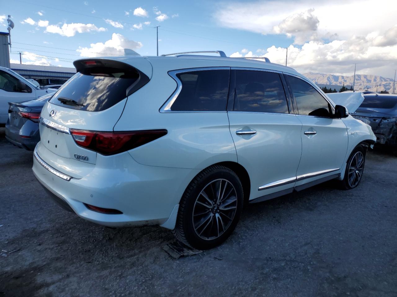 5N1DL0MM7HC509806 2017 Infiniti Qx60