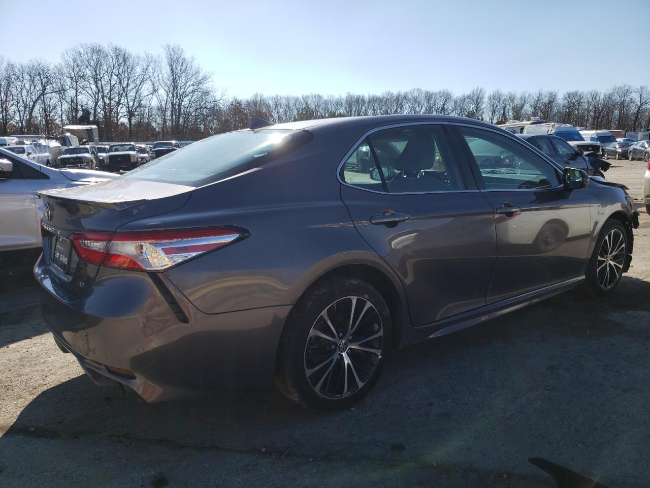 2020 Toyota Camry Se vin: 4T1G11AK1LU358511