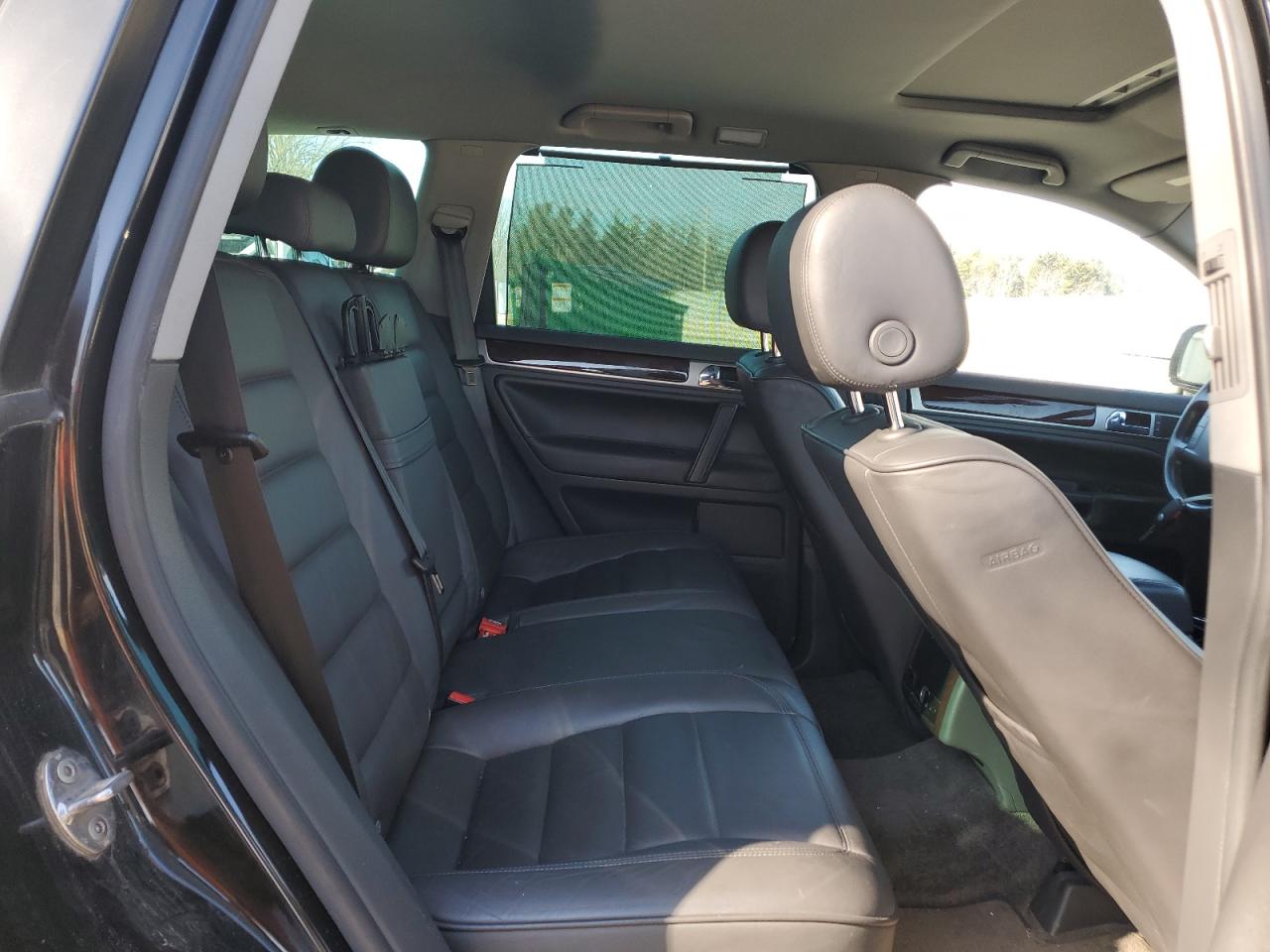 WVGMM77L05D073198 2005 Volkswagen Touareg 4.2