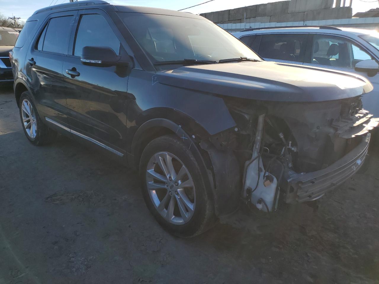 Lot #2582867642 2018 FORD EXPLORER X