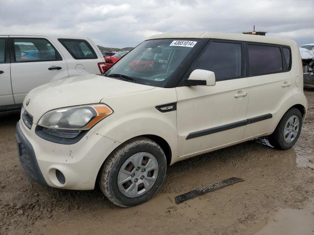 Паркетники KIA SOUL 2013 Кремовый