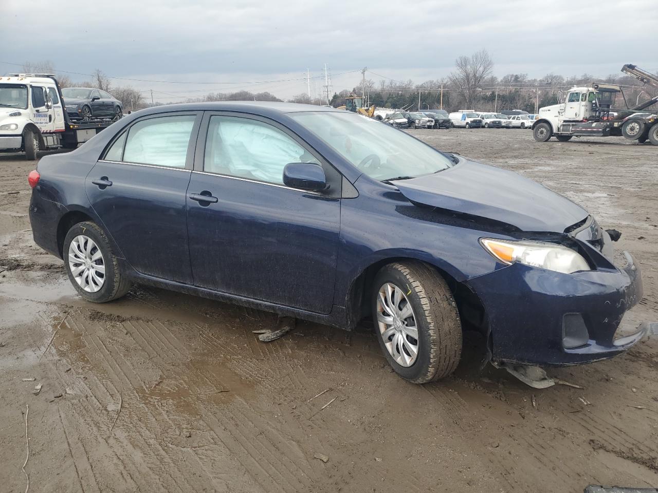 2T1BU4EE8DC128457 2013 Toyota Corolla Base