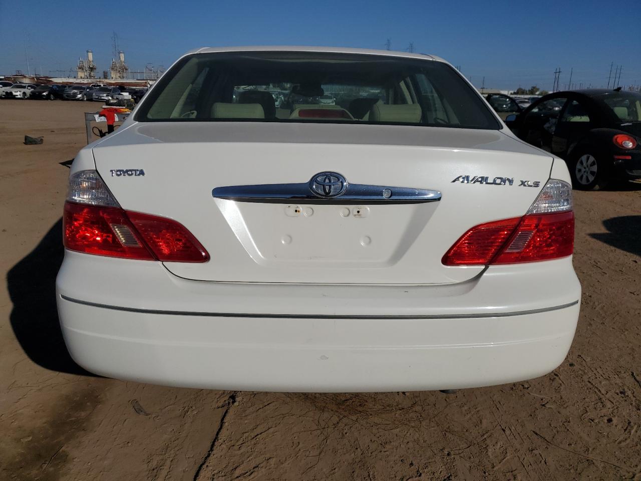 4T1BF28B34U390692 2004 Toyota Avalon Xl