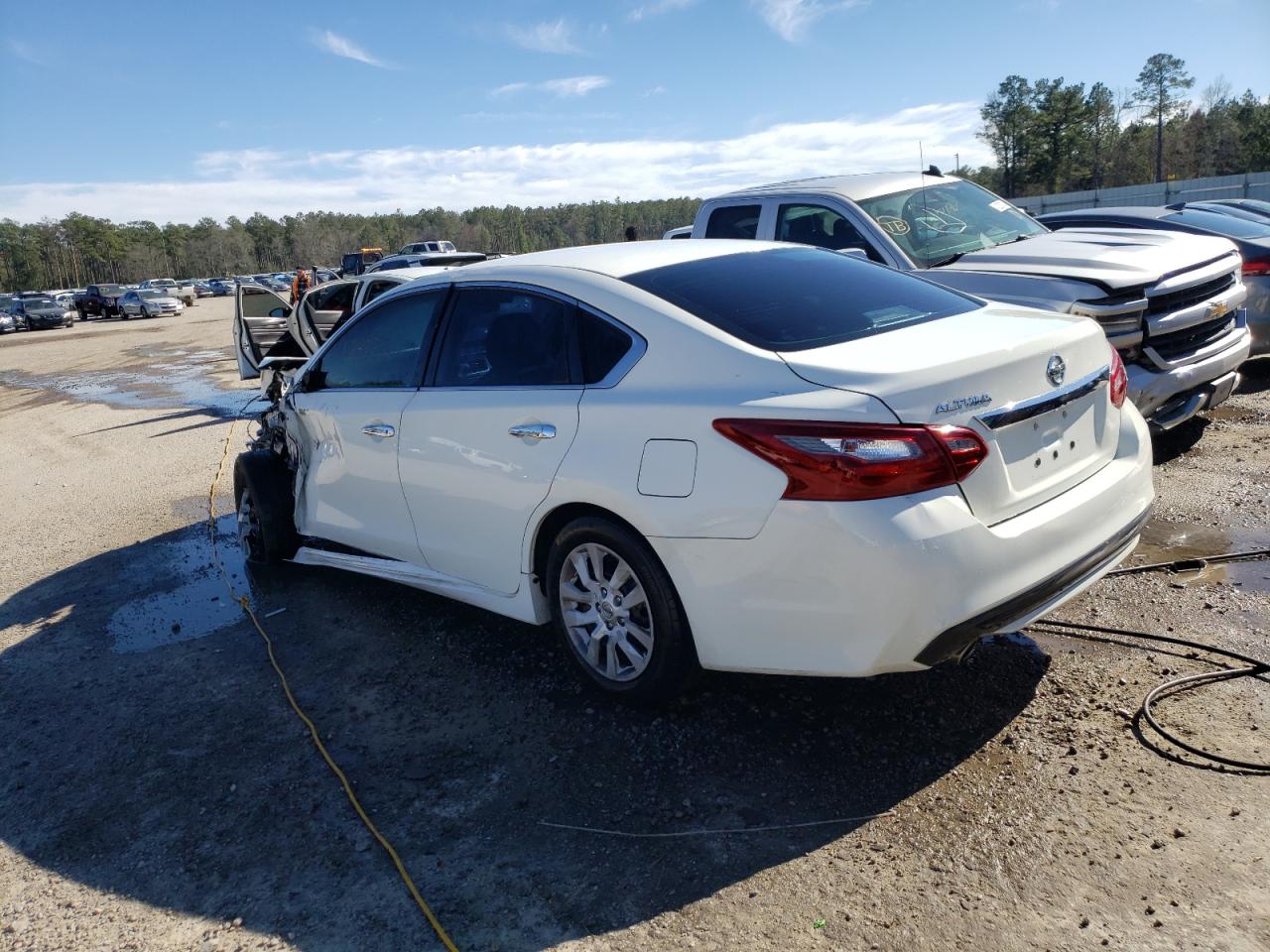 1N4AL3AP9JC172980 2018 Nissan Altima 2.5