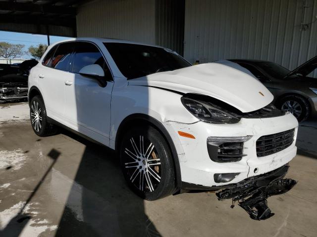 VIN WP1AB2A22HLA51437 2017 Porsche Cayenne, S no.4