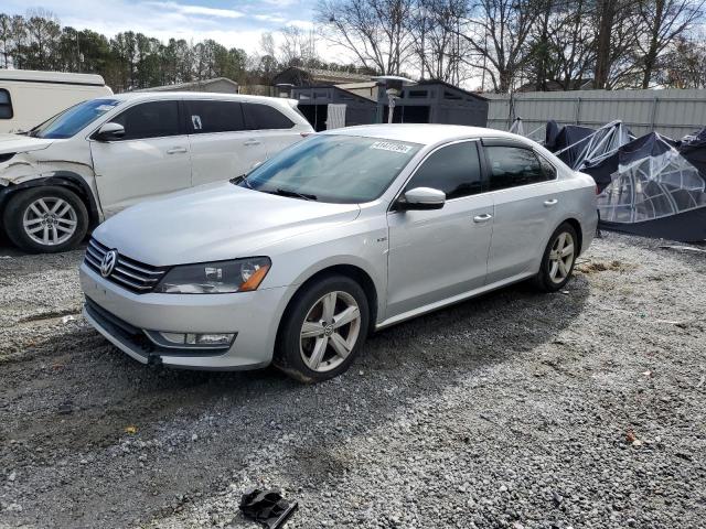 2015 Volkswagen Passat S