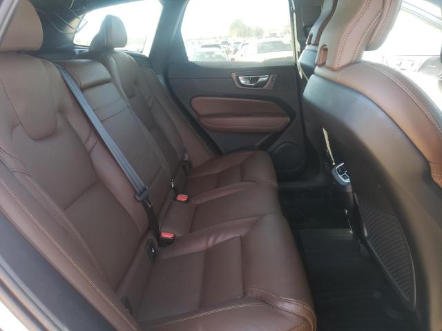 2022 VOLVO XC60 B5 IN YV4L12RL0N1901712