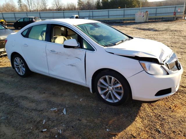 VIN 1C6RREHTXLN246075 2015 BUICK VERANO no.4