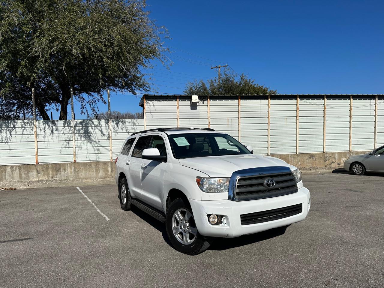 5TDBW5G16FS121785 2015 Toyota Sequoia Sr5