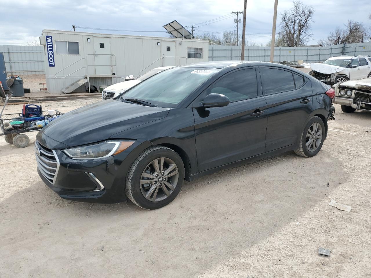  Salvage Hyundai ELANTRA