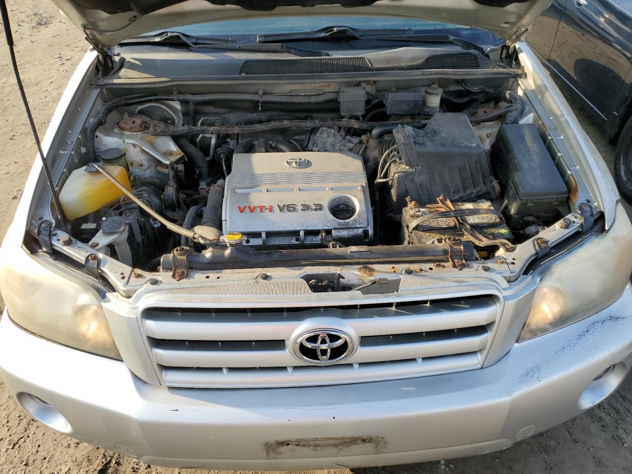 JTEEP21A550078605 2005 Toyota Highlander Limited