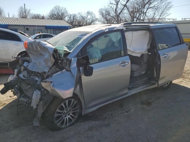 2020 TOYOTA SIENNA XLE 5TDYZ3DC2LS079784