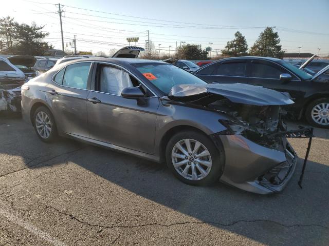 2018 TOYOTA CAMRY L - 4T1B11HK6JU637580
