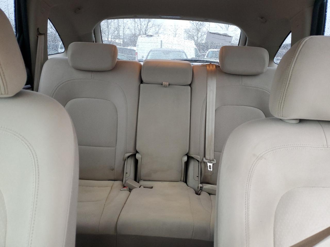 KM8NU4CC4BU142995 2011 Hyundai Veracruz Gls