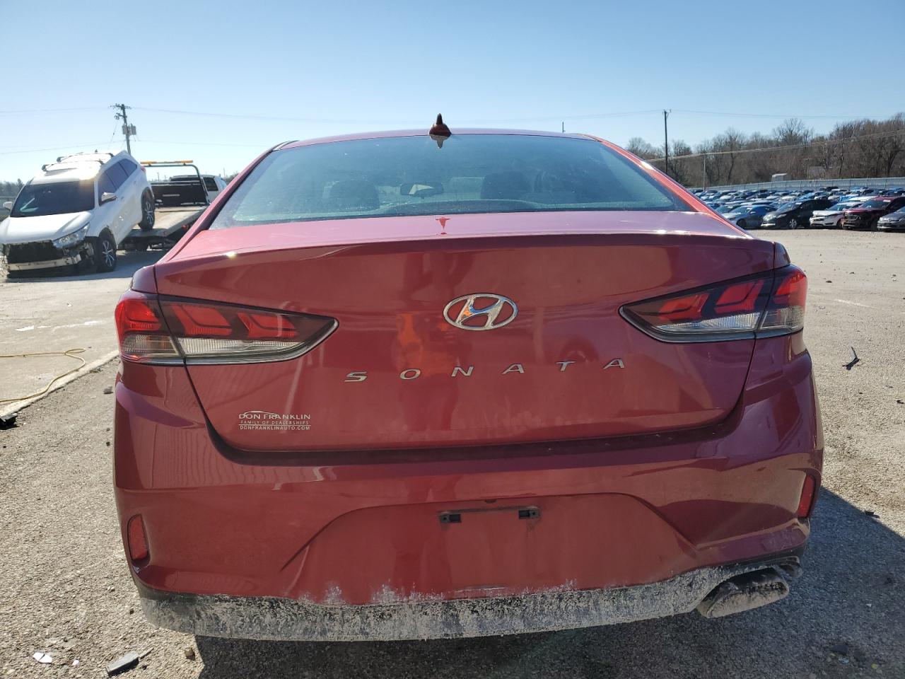 2018 Hyundai Sonata Sport vin: 5NPE34AF5JH627997