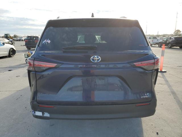 2021 TOYOTA SIENNA LE 5TDKRKEC0MS032057