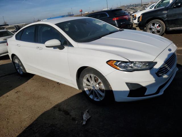 3FA6P0HD1LR146561 Ford Fusion SE 4