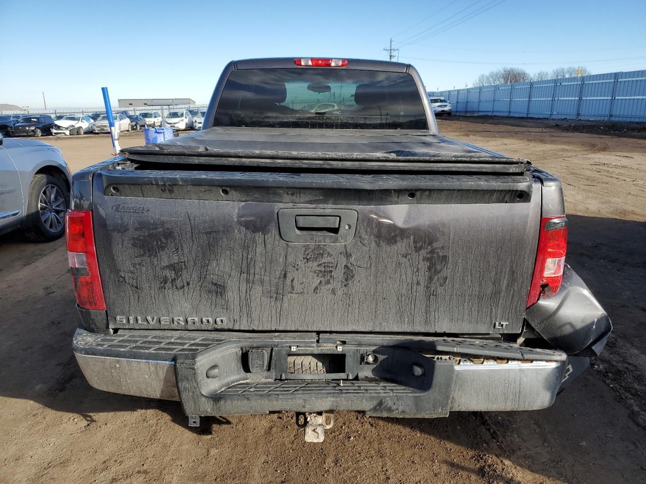 1GCRKSE35BZ275782 2011 Chevrolet Silverado K1500 Lt