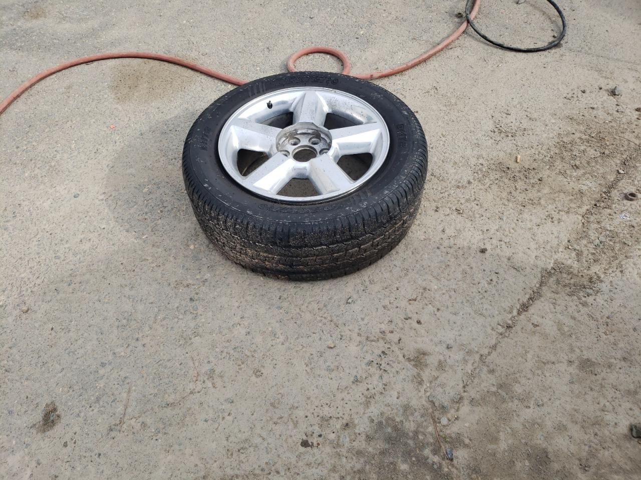 1GNSCCE06BR185543 2011 Chevrolet Tahoe C1500 Ltz