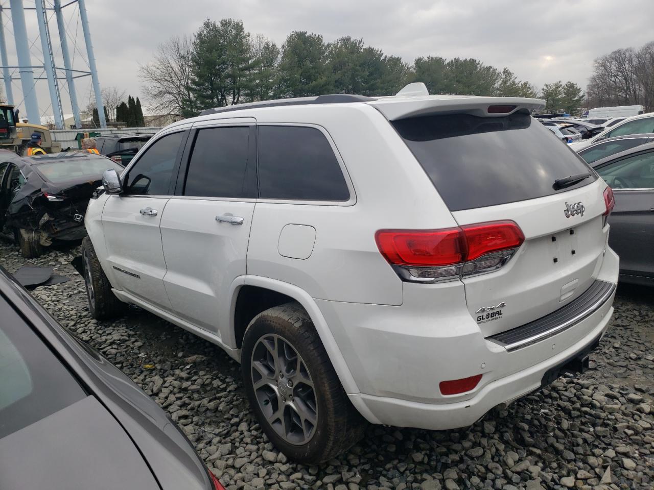 2020 Jeep Grand Cherokee Overland vin: 1C4RJFCG0LC136082