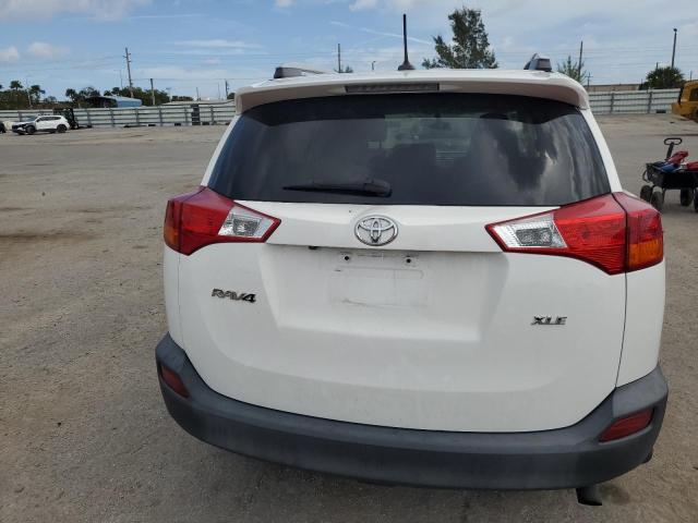 2015 TOYOTA RAV4 XLE 2T3WFREV3FW169452