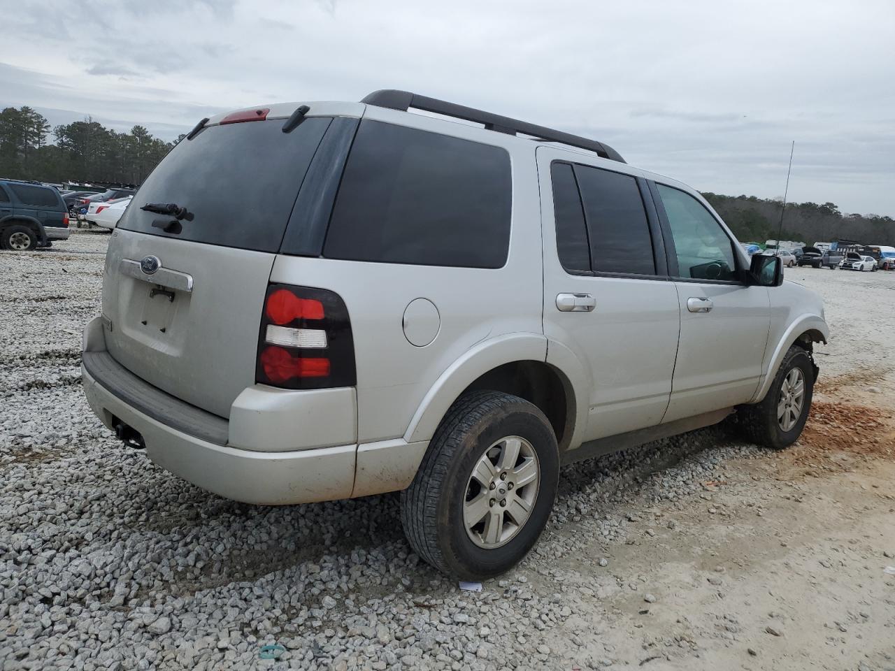 1FMEU6DE6AUA47218 2010 Ford Explorer Xlt