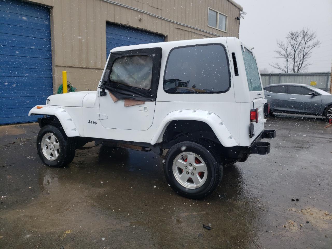 2J4FY19P8NJ520252 1992 Jeep Wrangler / Yj S