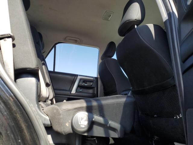 2015 TOYOTA 4RUNNER SR JTEBU5JR5F5272848