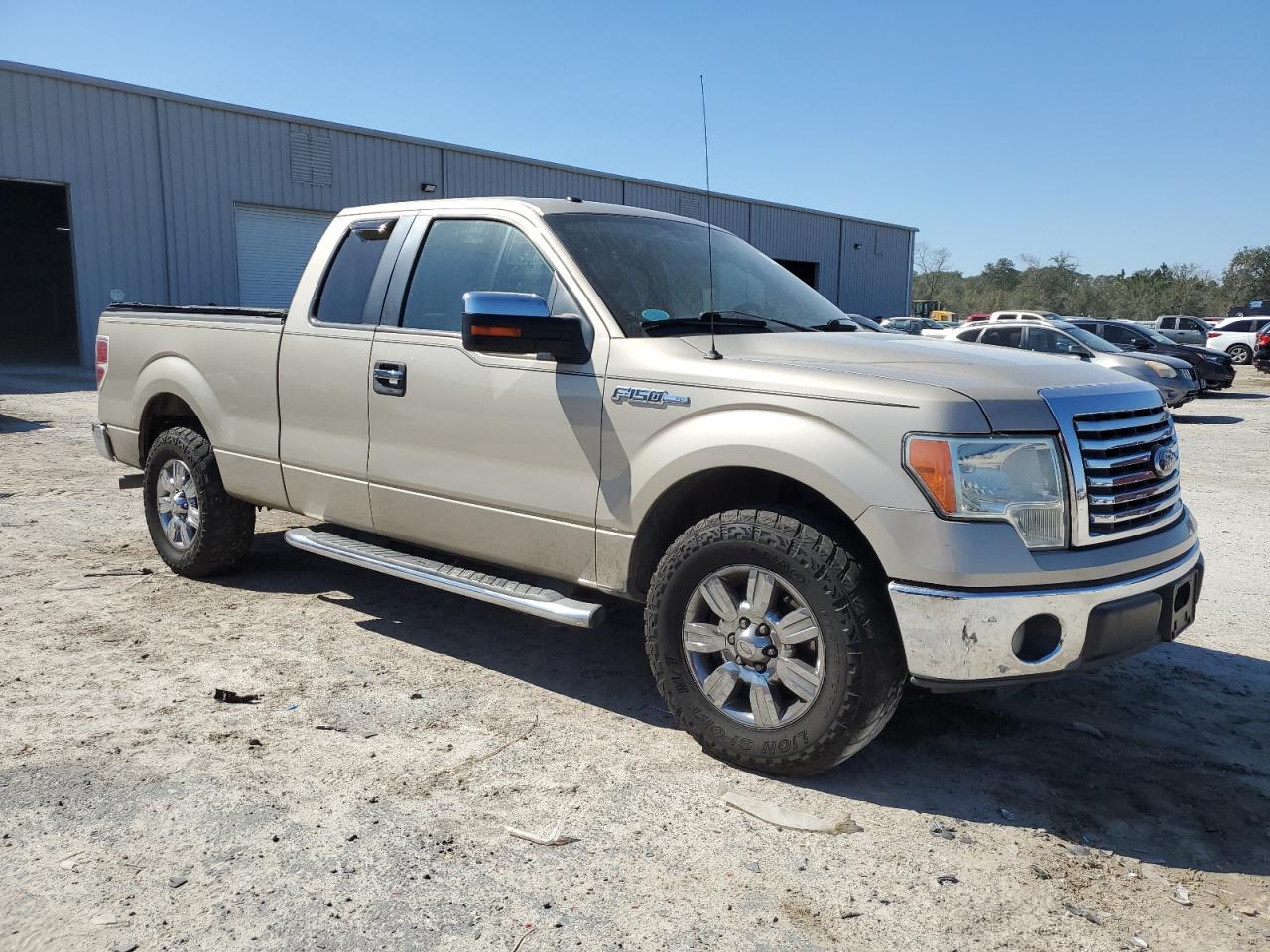 1FTFX1CV5AFC75039 2010 Ford F150 Super Cab