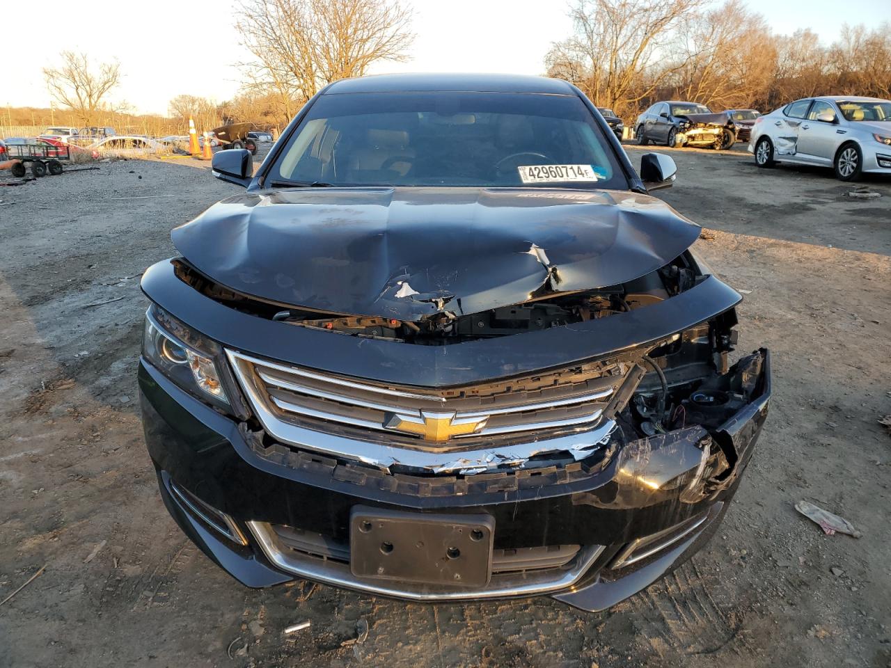 2G1105S36J9140255 2018 Chevrolet Impala Lt