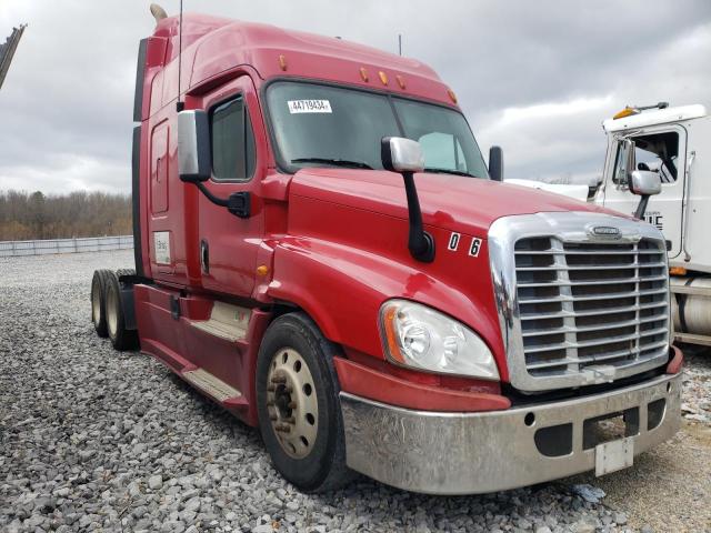 Lot #2356292734 2013 FREIGHTLINER CASCADIA 1 salvage car