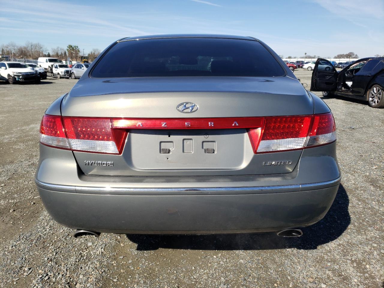KMHFC46F57A139187 2007 Hyundai Azera Se
